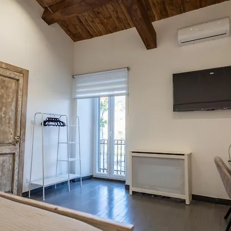 Alcantara Domus Apartment