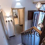 Alcantara Domus Apartment *