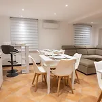 Apartment Alcantara Domus Roccella Valdemone